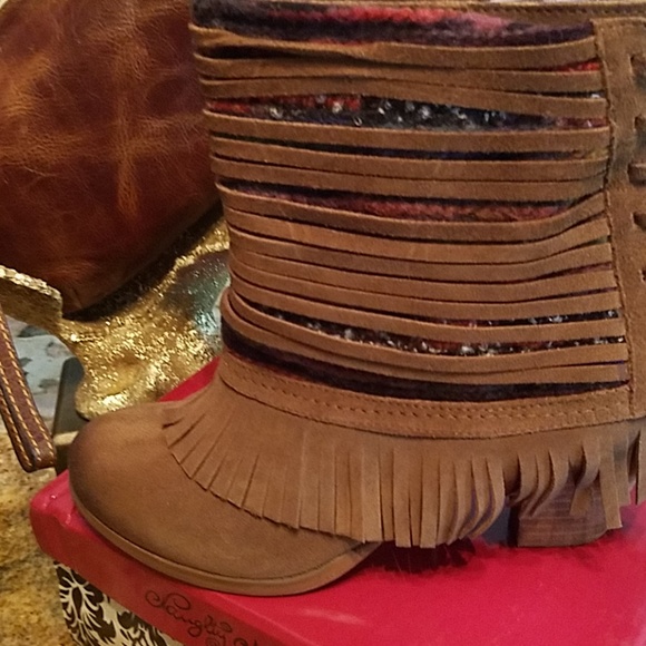 NAUGHTY MONKEY | Boho Suede Booties NEW - Picture 8 of 8